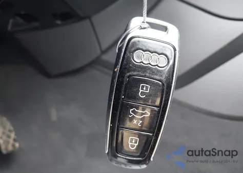 2023 Audi Q8 Premium 55 Tfsi Quattro Tiptronic z USA, uszkodzony, nr VIN WA1AVBF1XPD020920